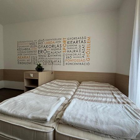Skc Siofok Aparthotel Exteriör bild
