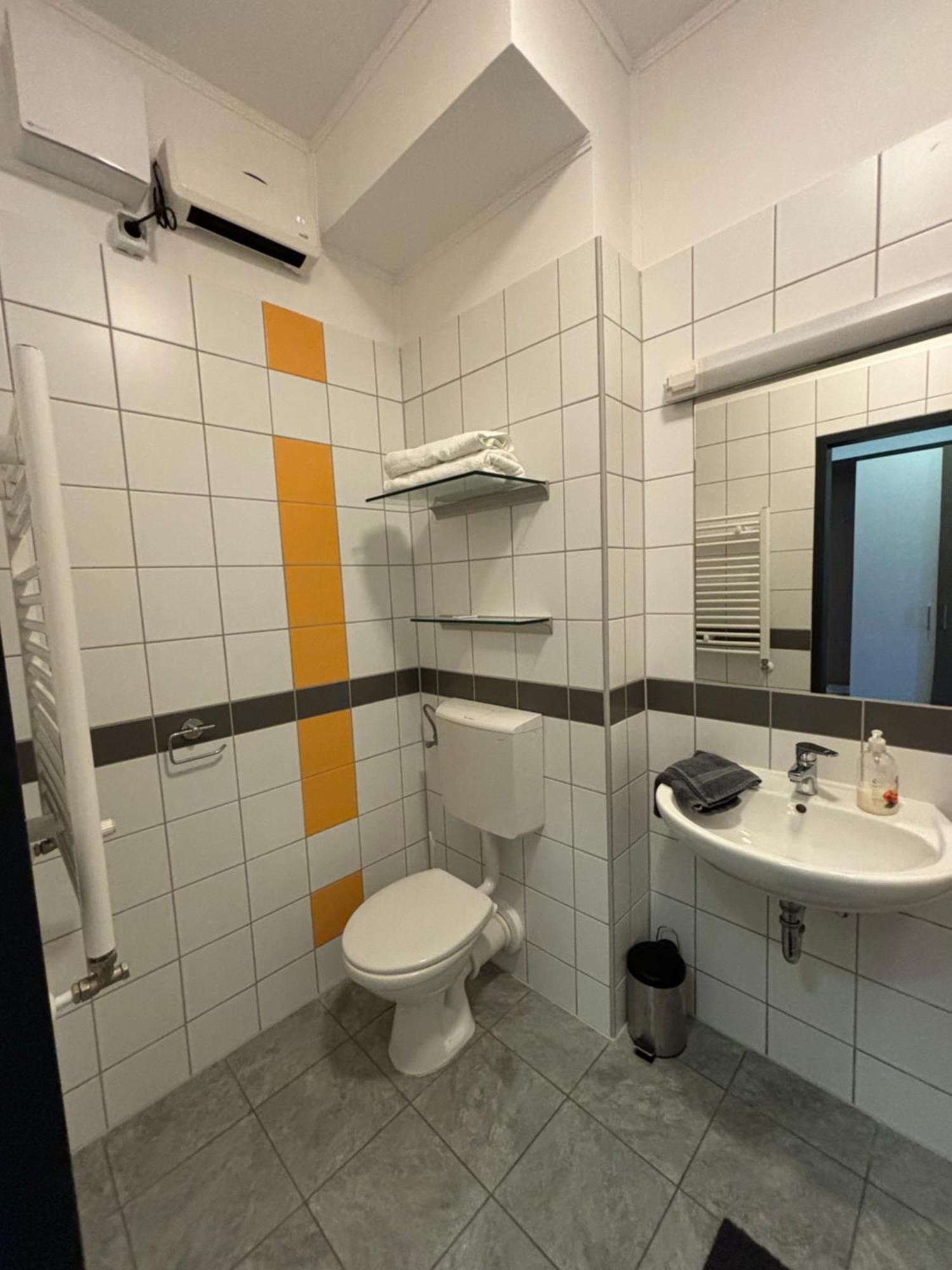 Skc Siofok Aparthotel Exteriör bild