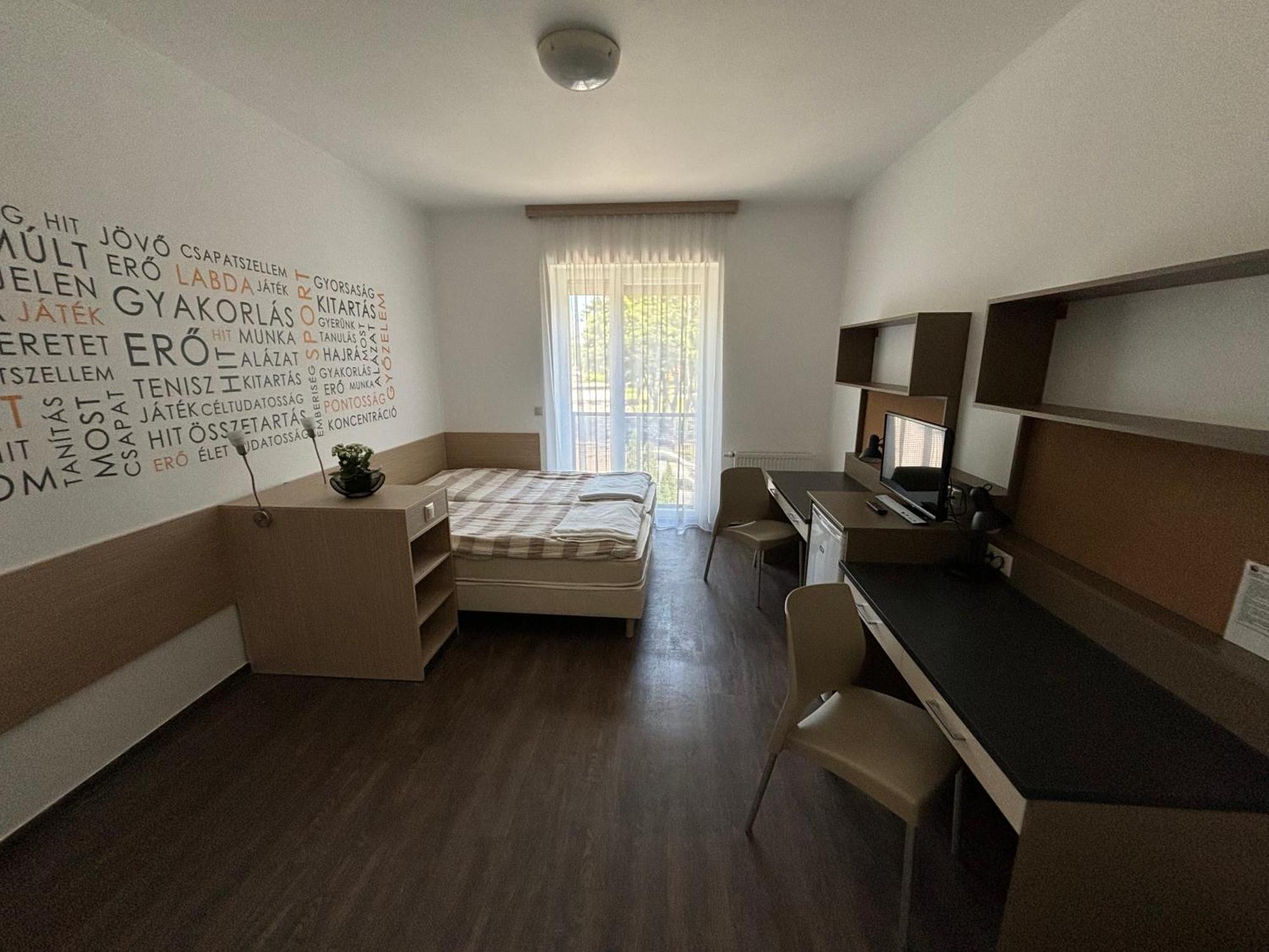 Skc Siofok Aparthotel Exteriör bild