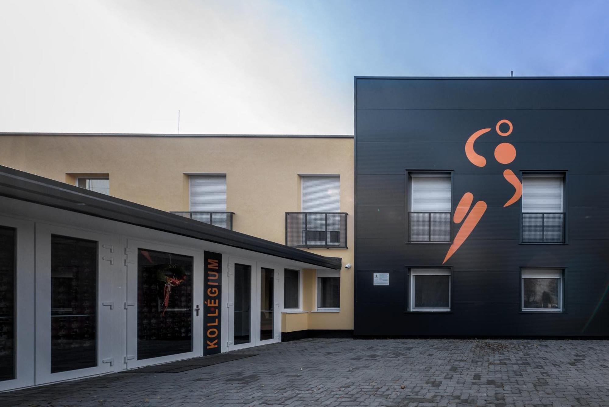 Skc Siofok Aparthotel Exteriör bild